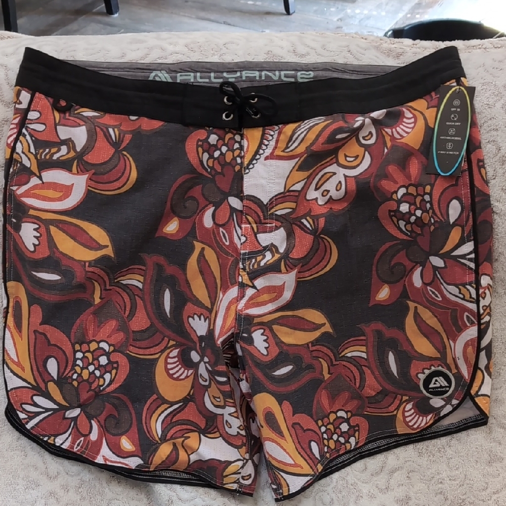 Men's Floral Swim Board Shorts - Black and Red Size 40